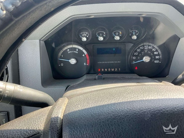2015-ford-f550-image-13
