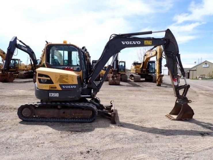 2015-volvo-ecr58d-image-3