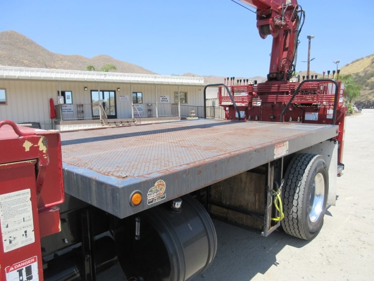 2019-kenworth-t270-image-16