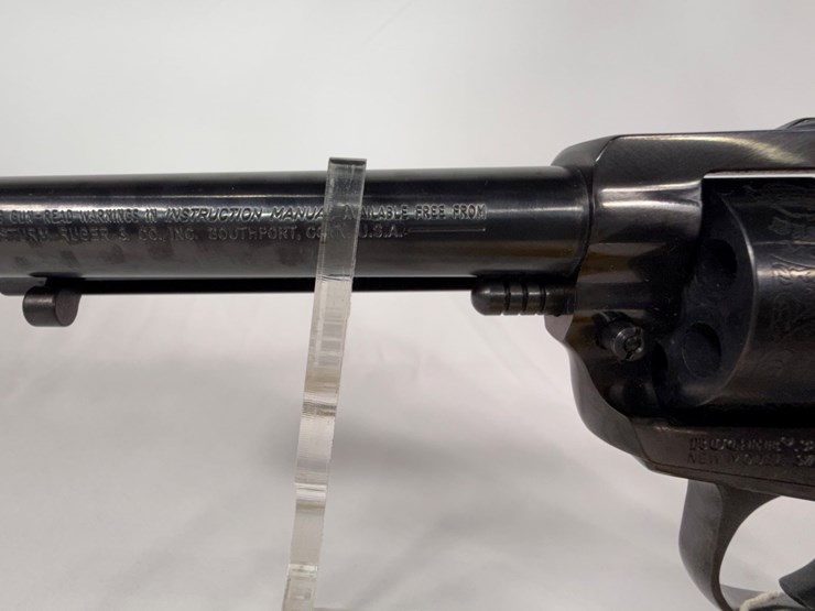 #80-•-ruger-single-six-32-h&r-mag-revolver-650-32736-image-8