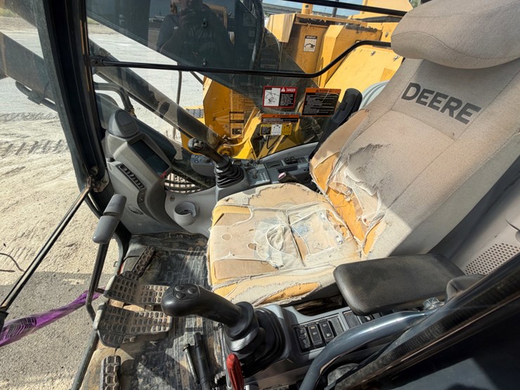 2018-john-deere-2018-image-8