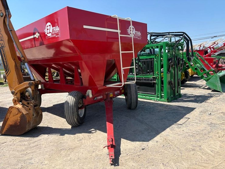 john-deere-2040-image-20