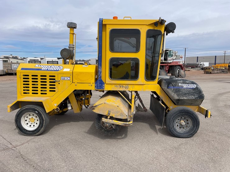 2017-superior-broom-dt80k-image-4