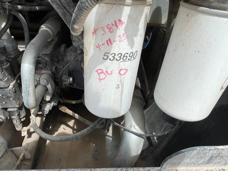 2019-genie-gth1256-image-74