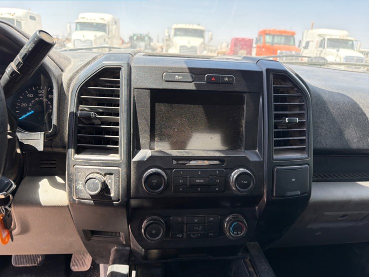 2019-ford-f150-image-9