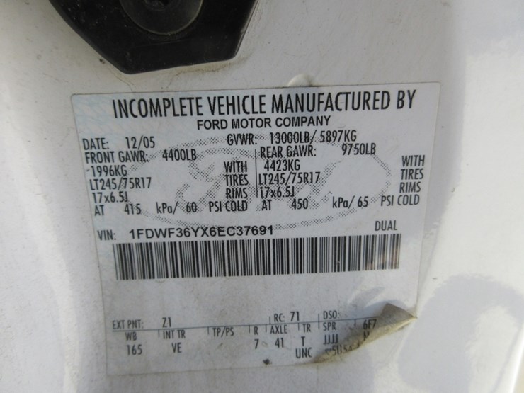 2006-ford-f350-xl-image-21