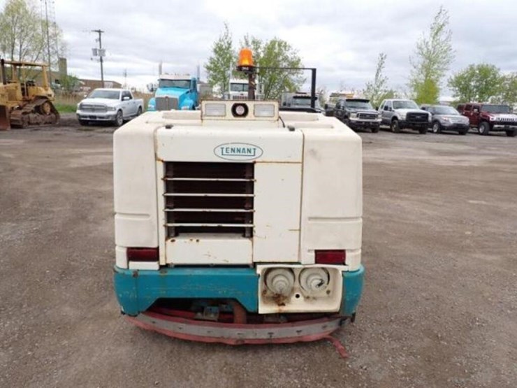 2001-tennant-7400-image-6