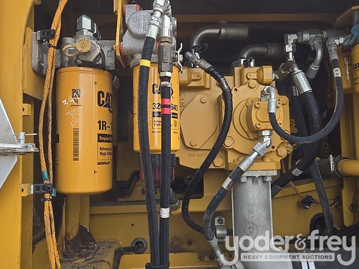 2017-caterpillar-336fl-image-39