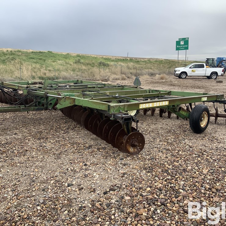 JOHN DEERE 331