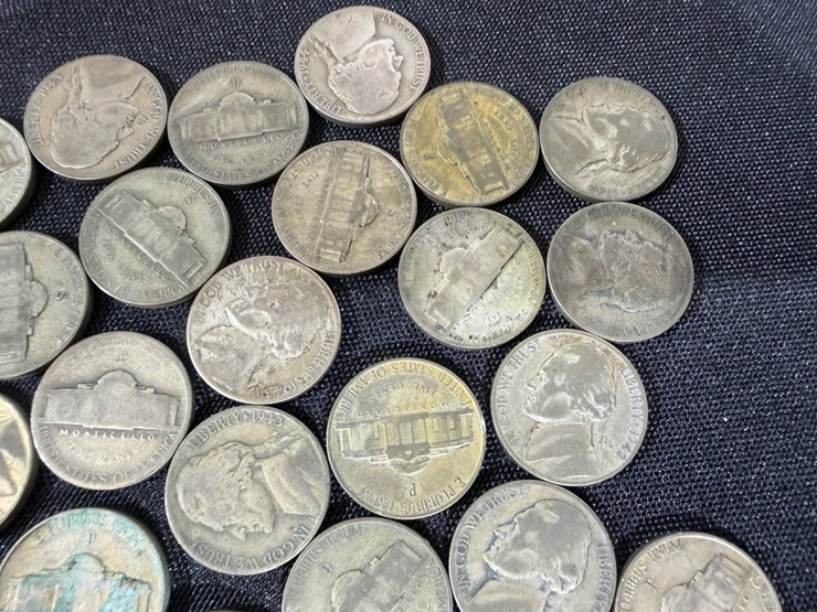 #36165-•-1942-1945-world-war-ii-silver-nickels,-35%-silver,-qty-30-image-6