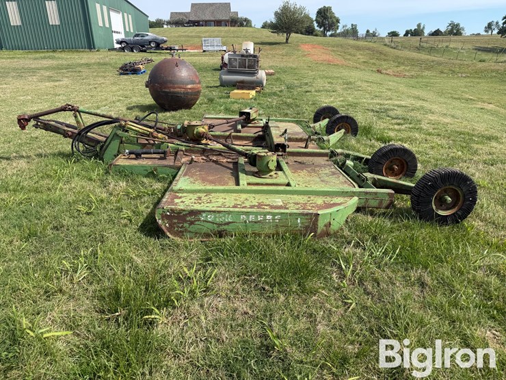 john-deere-15-image-8