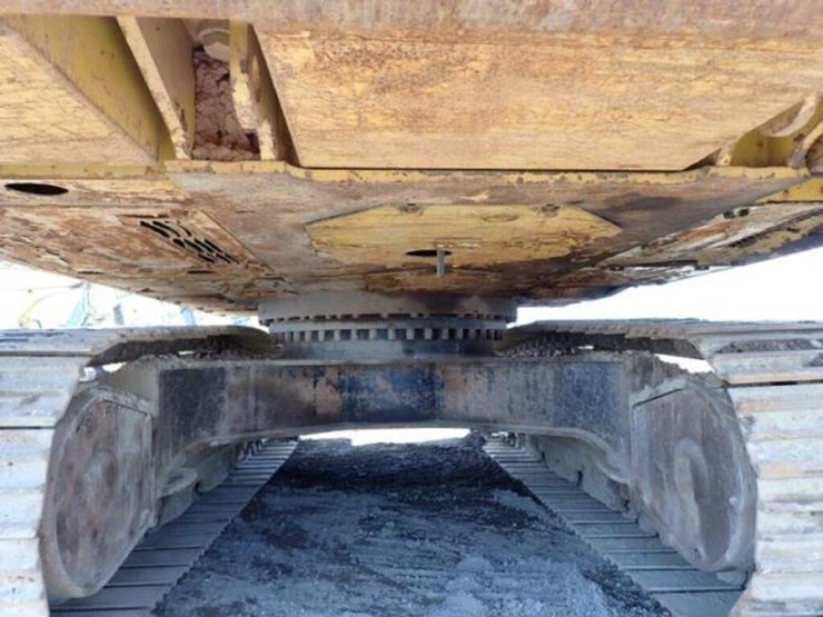 2016-caterpillar-336el-image-45