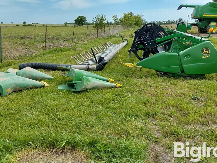 2013-john-deere-625f-image-7