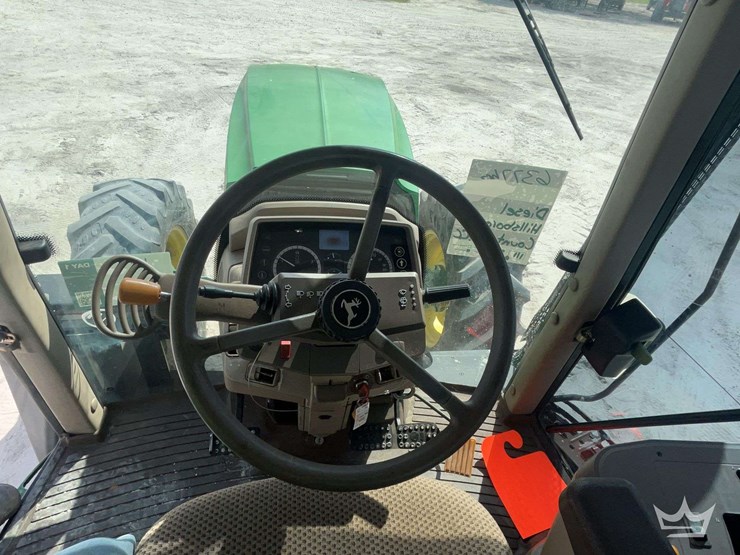 2014-john-deere-6125m-image-7