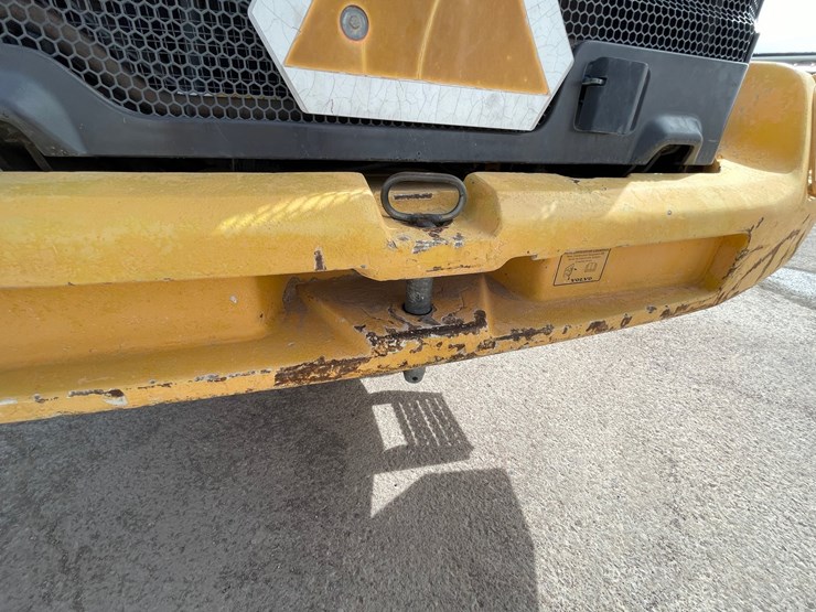 2014-volvo-l120h-image-95