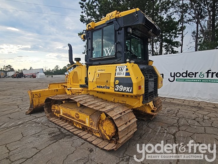 2020-komatsu-d39pxi-24-image-3
