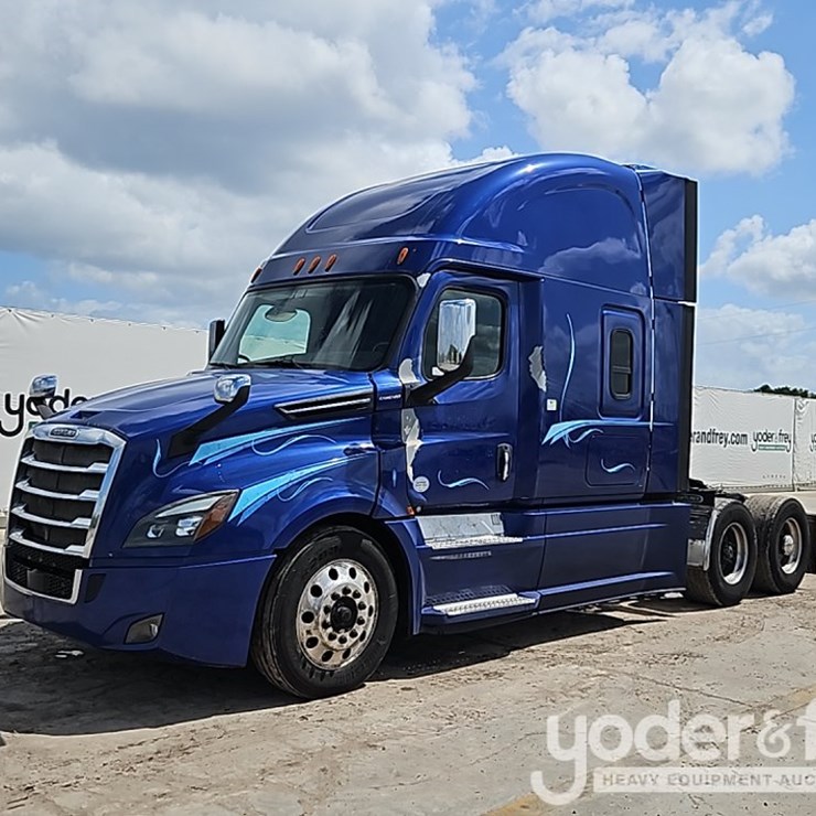 2019 FREIGHTLINER CASCADIA 125