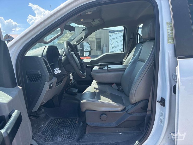 2017-ford-f450-image-7