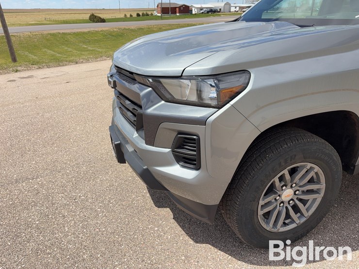 2025-chevrolet-colorado-image-9