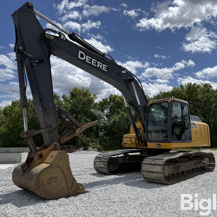 2012 DEERE 210G LC