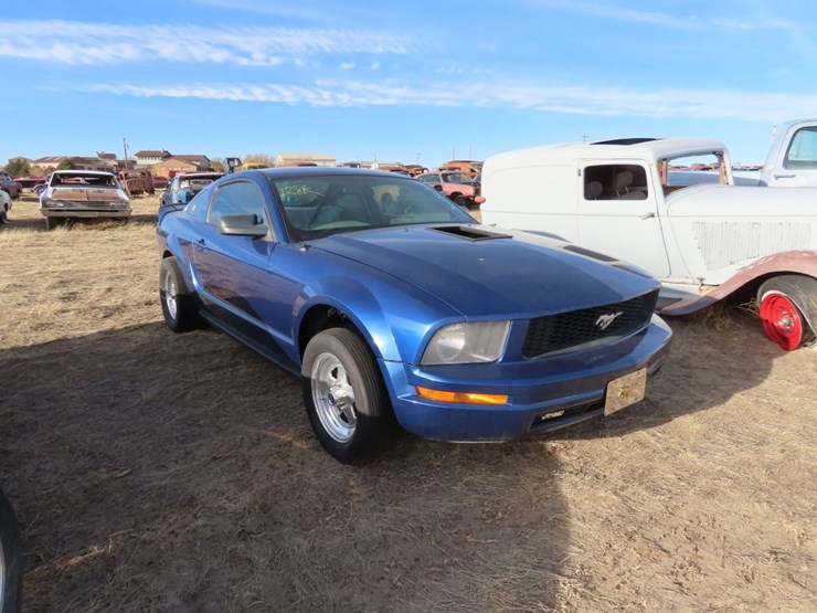 2007-ford-mustang-race-car-image-1