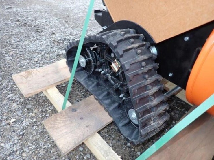 stanforge-gsb30-snowblower-image-25