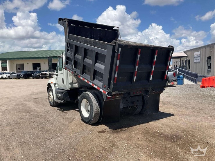 2006-international-durastar-4300-image-8