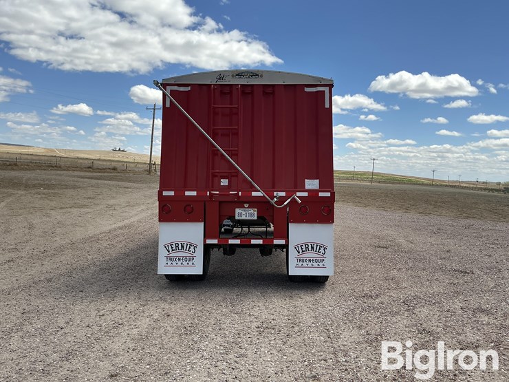 1994-freightliner-fld120-image-6