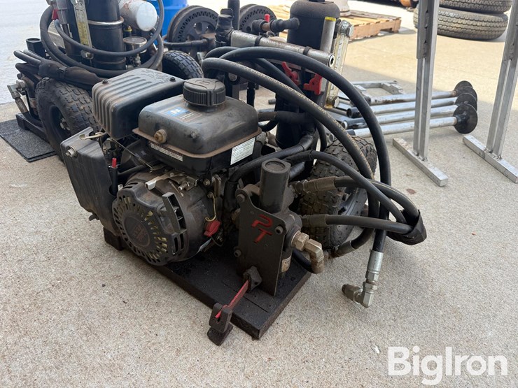pump-trax-water-well-pump-puller-image-16