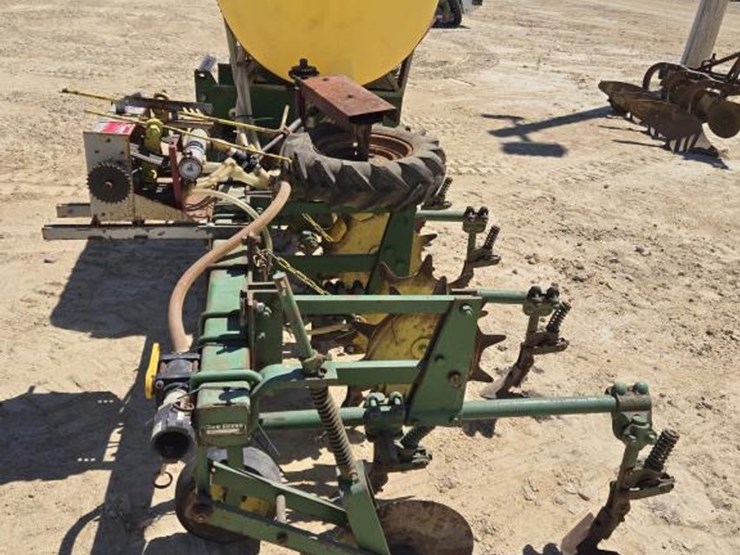 john-deere-6-image-4