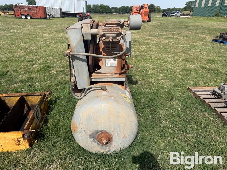 ingersoll-rand-2540e10-air-compressor-image-4