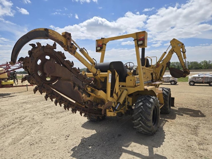 2007-vermeer-v8550a-image-18