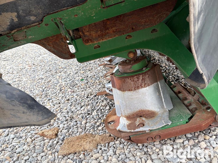 2019-john-deere-r990r-image-11