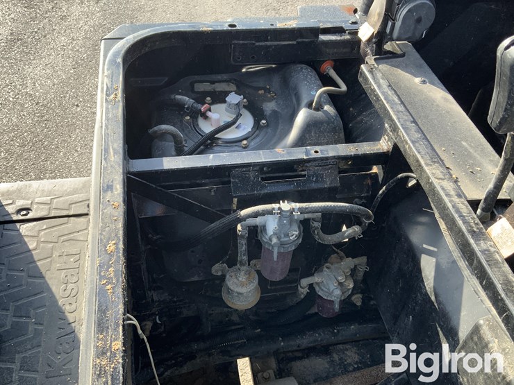 2022-massey-ferguson-730-image-14