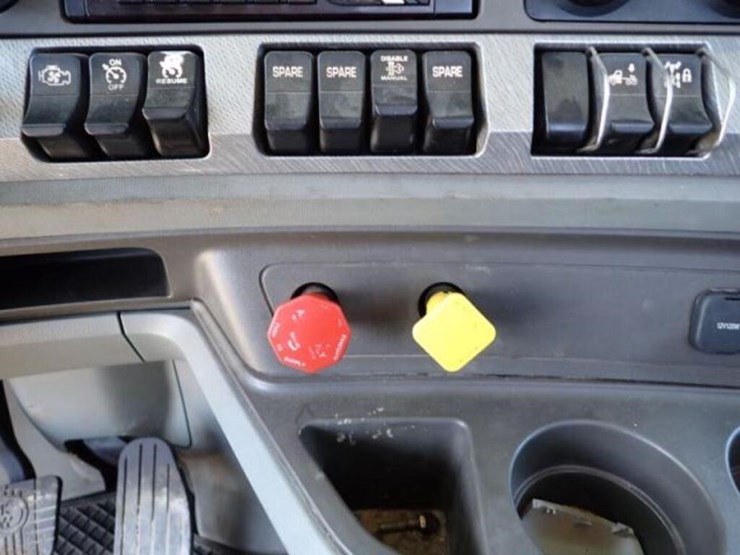 2019-kenworth-t880-image-20