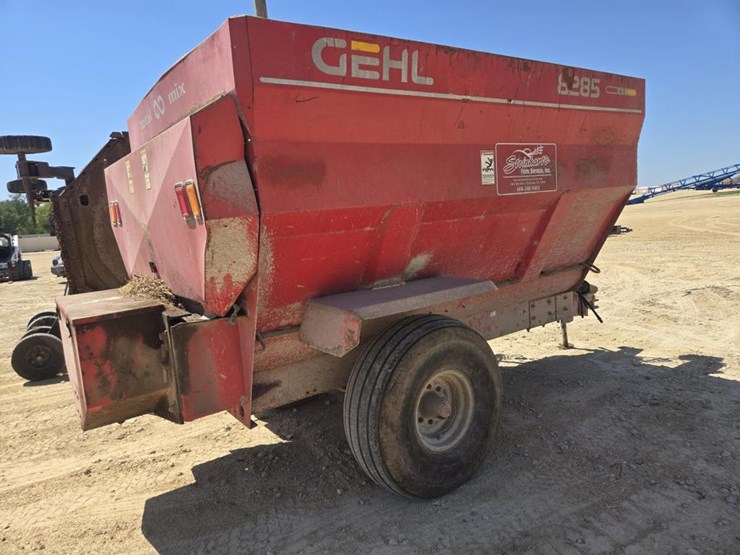 gehl-8285-image-7