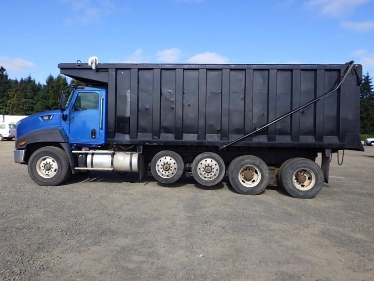 2014-caterpillar-ct660-image-8