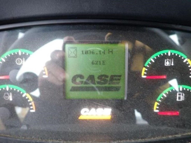 2009-case-621e-image-10