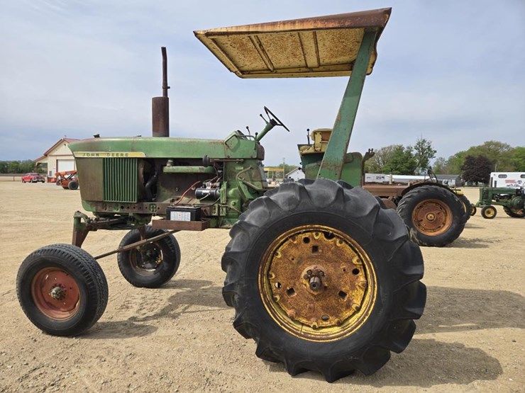 john-deere-4020-image-13