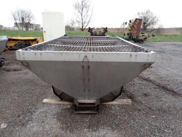 fisher-9-ft-stainless-truck-mounted-salter/sander-image-2