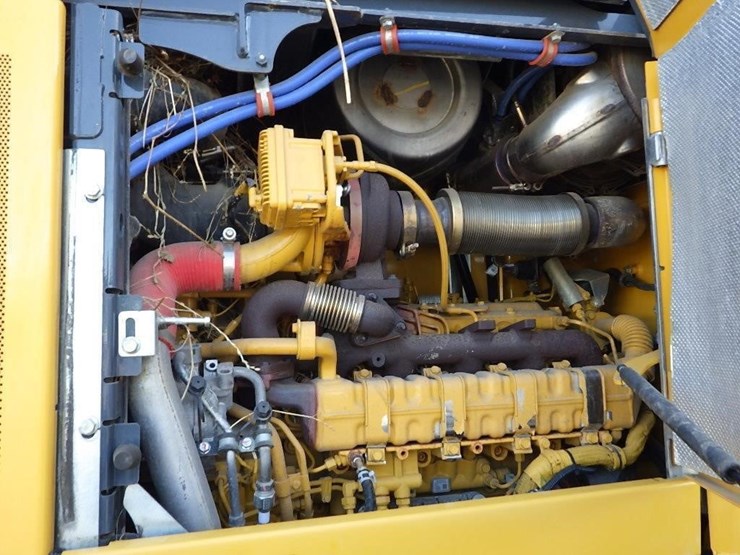 2023-john-deere-544-image-18