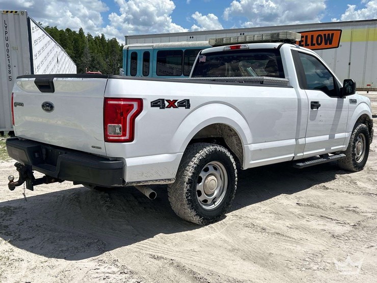 2016-ford-f150-image-3