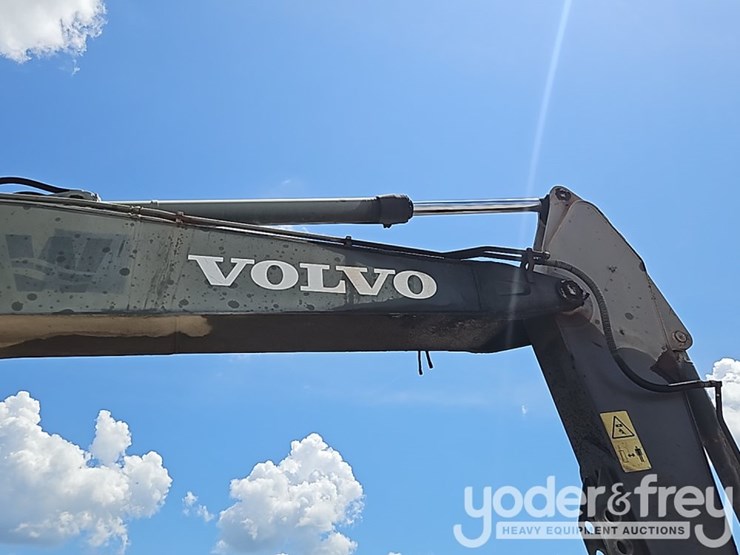 2012-volvo-ec250dl-image-17