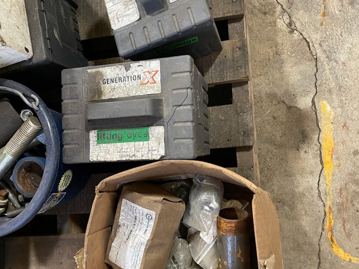 #4550-•-pallet-of-misc.-hardware-image-3