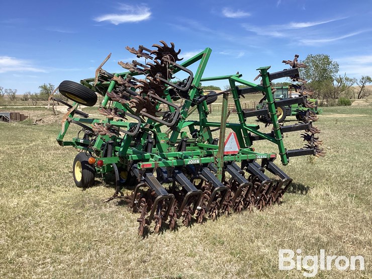 john-deere-550-image-7