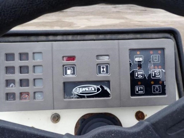 2001-tennant-7400-image-12