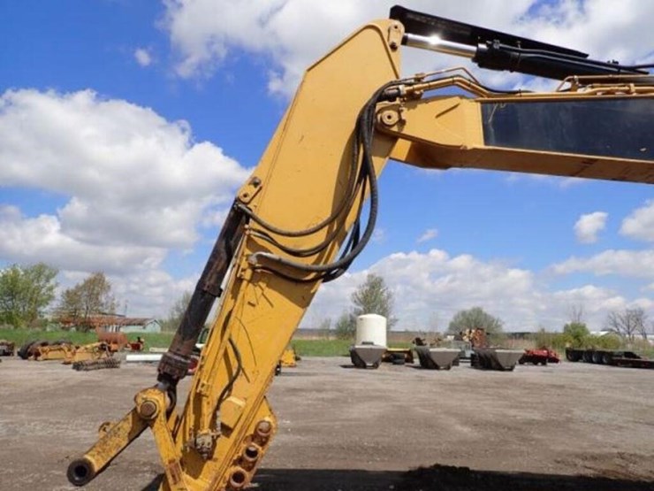 2016-caterpillar-336el-image-21