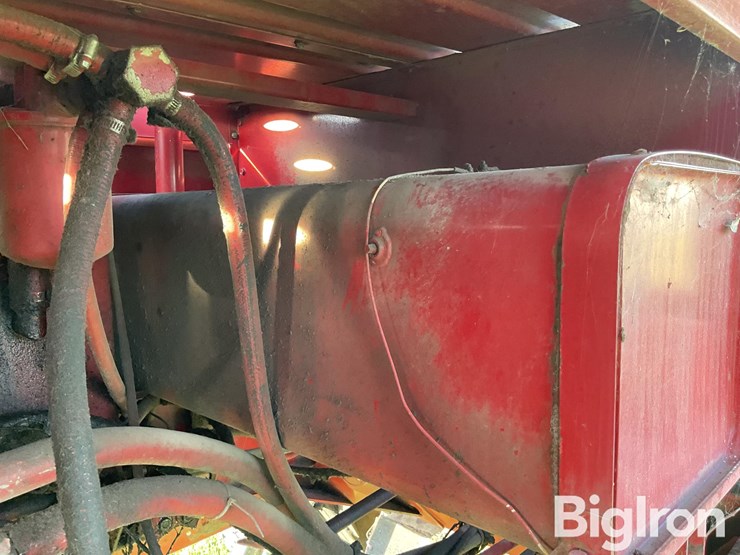 case-ih-8830-image-18