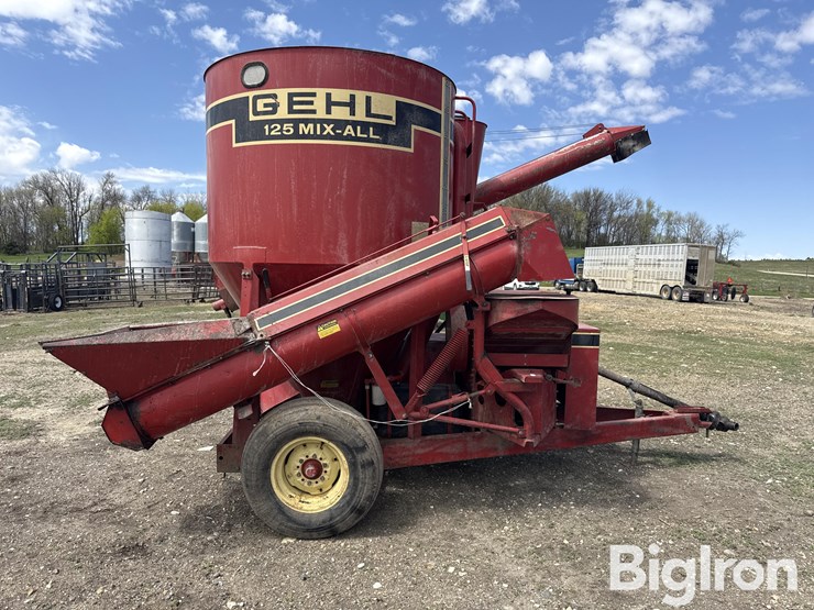 gehl-mx125-image-4