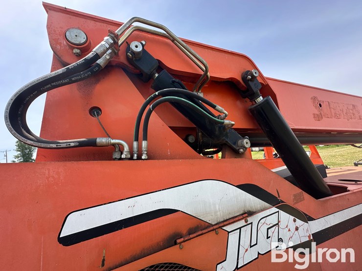 2011-jlg-skytrak-6042-4x4x4-telehandler-image-18